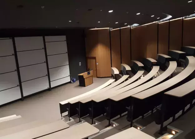 03 i 04 marca wykłady w sali teatralnej